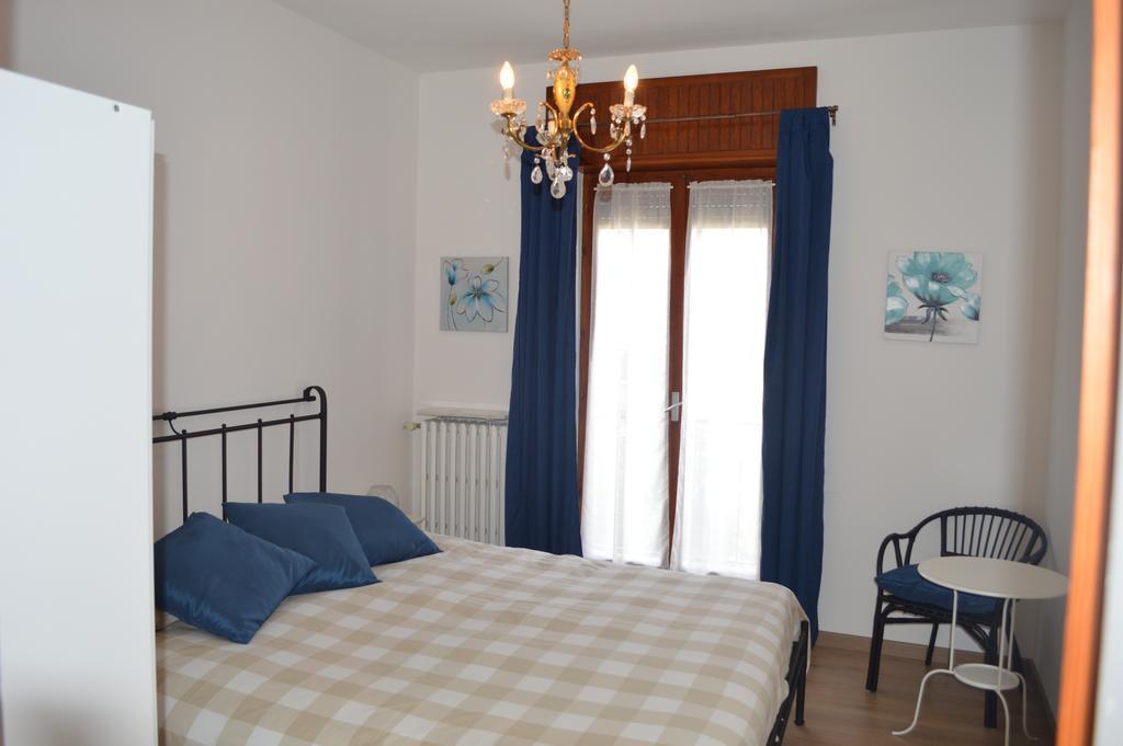 Betty'S House Apartment Мандельо дел Ларио Екстериор снимка